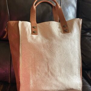 Sakroots Cream and Tan Tote Bag with Leather Accents